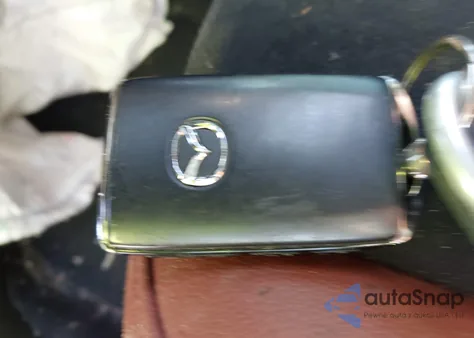 2025 Mazda Mazda3 2.5 Carbon Turbo z USA, uszkodzony, nr VIN JM1BPBXY2S1760536